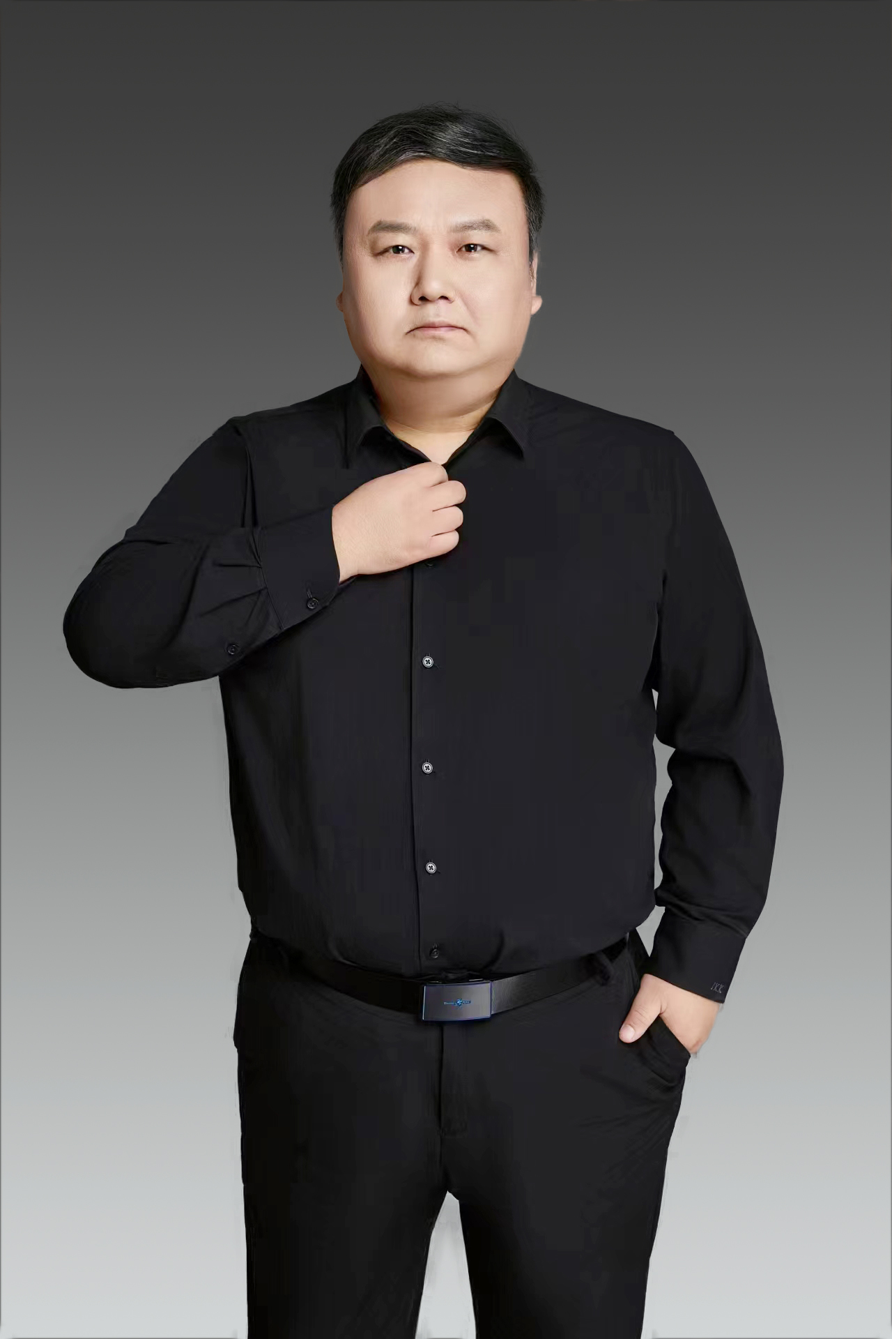 谢家华